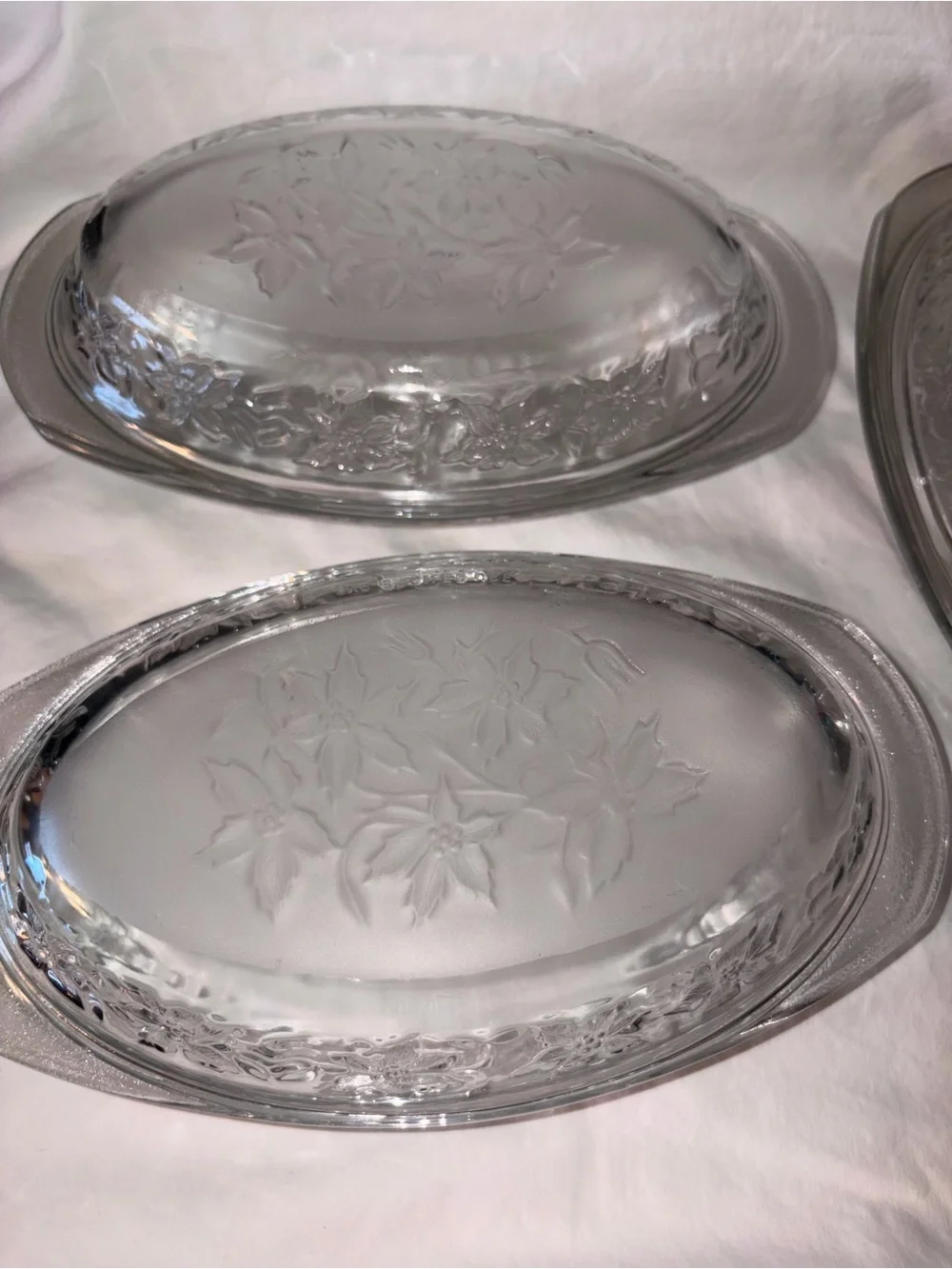 Like new disc Princess House Fantasia set of 4 Individual Casserole dishes